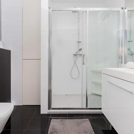 Panorama Spacious By Renters Apartamento